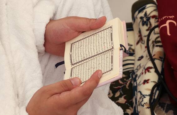 Photos of Hajj 2021: मास्क और सोशल डिस्टेंसिंग के बीच हो रही है हज की अदाएगी