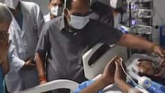 Kalyan Singh से मिलने पहुंची Anandiben Patel, Oxygen सपोर्ट पर है पूर्व मुख्यमंत्री