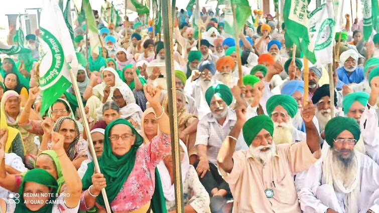 on August 9, large contingents of women from Barnala, Sangrur and Ludhiana districts would leave for Delhi Barnala Farmers Protest: ਕਿਸਾਨਾਂ ਨੇ ਫਸਲਾਂ ਦੀ ਐਮਐਸਪੀ ਦੀ ਖੋਲ੍ਹੀ ਪੋਲ, ਅੰਨਦਾਤੇ ਨੂੰ ਇੰਝ ਲੱਗ ਰਿਹਾ ਰਗੜਾ