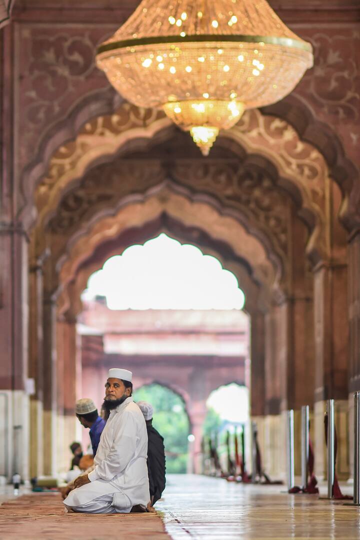 Devotees mostly stayed indoors to offer namaz and celebrate Eid-al-Adha in Delhi, as religious and festive gatherings remain prohibited in the city to prevent the spread of the coronavirus. (Image Source: PTI)
