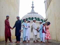 Bakrid 2025 Date: பக்ரீத் பண்டிகை எப்போது? தேதி, நேரத்தை குறித்துக்கொள்ளுங்கள்! முழு விவரம் இங்கே!