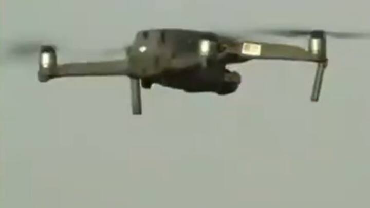 Pakistani Drone activity increased in Gurdaspur border in Punjab  Pakistani Drone: पंजाब में गुरदासपुर बॉर्डर पर बढ़ी पाकिस्तान की ड्रोन एक्टिविटी, BSF ने दिया मुंहतोड़ जवाब