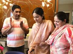 Hina Khan ਦੇ ਪਿਤਾ ਦੀ ਮੌਤ ਨੂੰ ਤਿੰਨ ਮਹੀਨੇ ਪੂਰੇ, ਐਕਟਰਸ ਨੇ ਥ੍ਰੋਬੈਕ ਤਸਵੀਰਾਂ ਸ਼ੇਅਰ ਕਰ ਪਿਤਾ ਨੂੰ ਕੀਤਾ ਯਾਦ