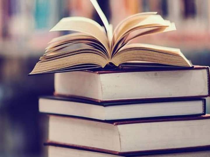 GST on raw materials and tax free on finished books prices of all books will increase by fifty percent Nagpur News : कच्च्या मालावर जीएसटी तर तयार पुस्तक करमुक्त, सर्व पुस्तकांच्या किमती 50% वाढणार!