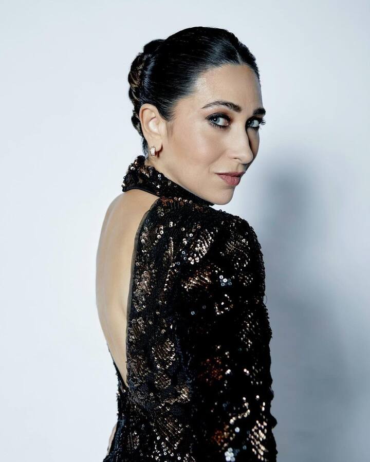 Karisma Kapoor had earlier judged the reality show 'Nach Baliye', which aired on Star Plus. Fans are quite excited to see their favorite 90s star as a judge on 'Super Dancer 4'.