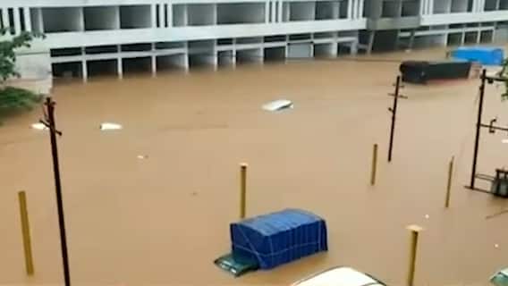 Heavy downpour wrecks havoc in Ratnagiri, NDRF begins rescue operations | Ghanti Bajaao (22 July 2021)