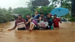 Chiplun Flood Rescue : चिपळूण पाण्यात, हजारो लोक अडकले, बचावकार्यात अडचण