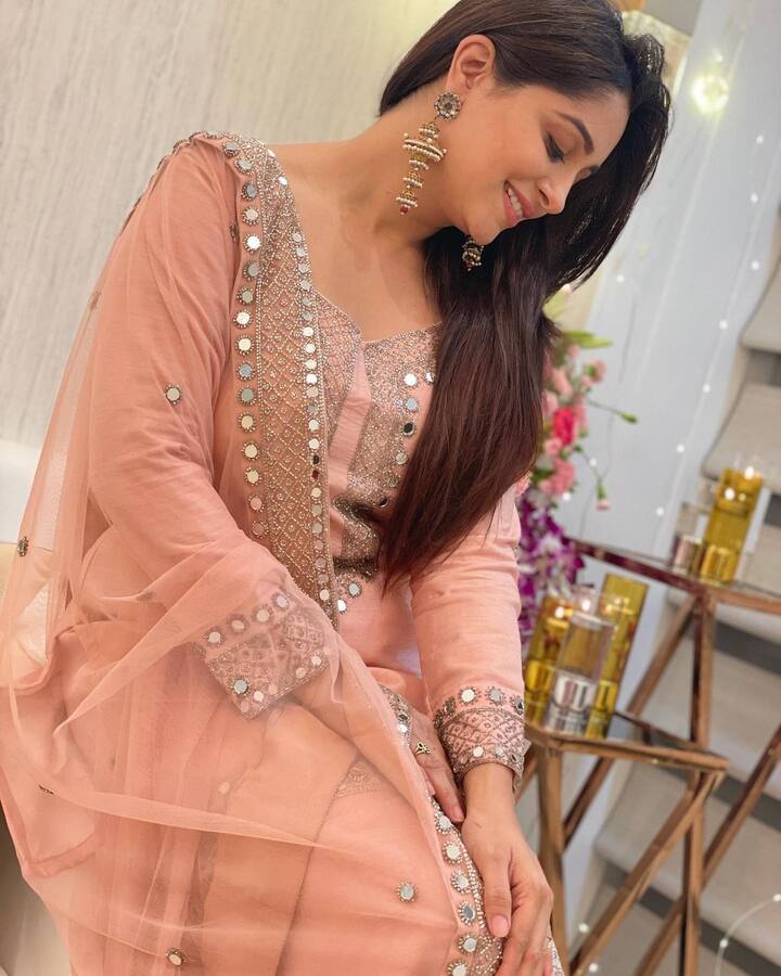 Dipika Kakar has featured in television shows like ‘Neer Bhare Tere Naina Devi’, ‘Kahaan Hum Kahaan Tum’, ‘Sasural Simar Ka’ among others. (Image courtesy - @ ms.dipika/Instagram)