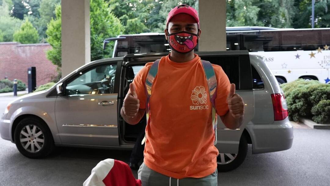 Ind vs Eng Rishabh Pant returns to India squad in England after recovering from COVID Ind vs Eng: করোনা মুক্ত হয়ে দলের সঙ্গে যোগ দিলেন ঋষভ পন্থ