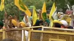 Farmers Protest: किसान आंदोलन का ये नया तेवर, या है चुनावी ट्रेलर| Baat To Chubhegi| ABP Ganga