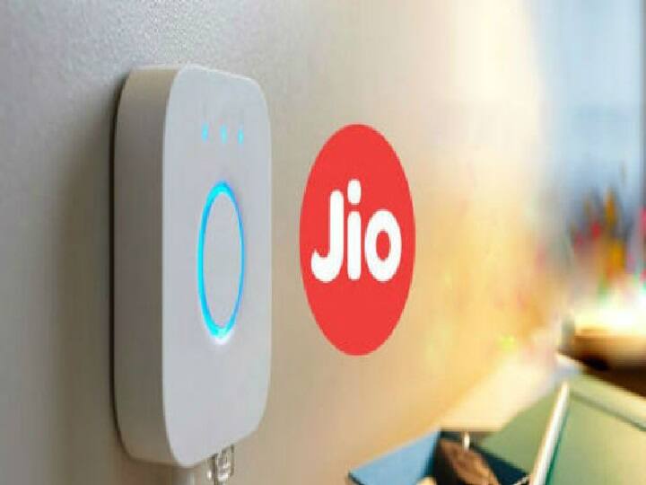 Good News Reliance JioFiber offers 1TB data for less than ₹250: Know in Details Jio Fiber Price: ரூ.199-க்கு 1000 ஜிபி இண்டர்நெட் - அடேங்கப்பா ஆஃபரை அறிவித்த ஜியோ!