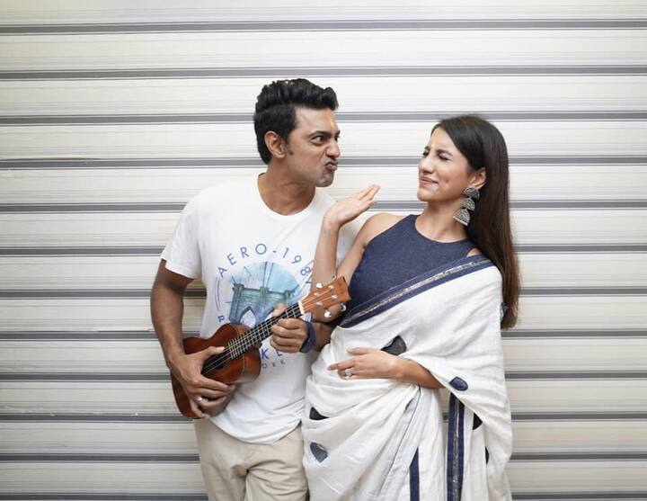 আবারও একবার জুটি বাঁধতে চলেছেন দেব ও রুক্মিণী। ছবির নাম 'কিশমিশ'।