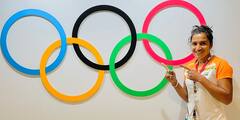 'டோக்கியோவிலிருந்து இந்தியாவுக்கு ஹாய்!’ : ஒலிம்பிக் வீரர்களின் புகைப்படங்கள்