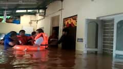Chiplun Flood Rescue : NDRF अजूनही चिपळूणमध्ये पोहोचलेलं नाही, हजारो चिपळूणवासियांचा जीव टांगणीला