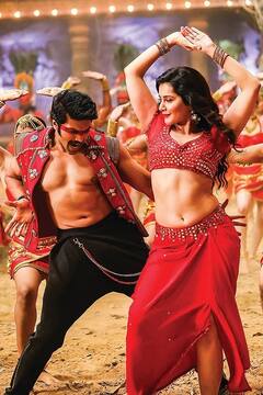 Aranmanai 3: ரிலீஸ்க்கு ரெடியாகி வரும் ‘அரண்மனை 3’ ஷூட்டிங் ஸ்பாட் ஸ்டில்ஸ்..!