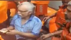 Kalyan : कल्याणच्या कांबा गावातील पेट्रोल पंपवर पूर, पुराच्या पाण्यात अडकलेल्या 59 जणांचं बचावकार्य