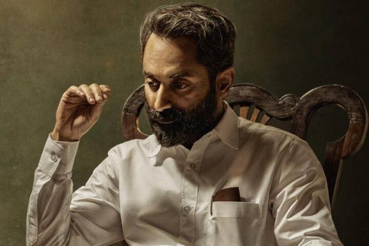 మాలిక్ - మలయాళం : భూ కబ్జా, రాజకీయ అవినీతి నేపథ్యంలో తెరకెక్కిన ఈ సినిమాలో మత సమస్యల కాన్సెప్ట్ ను కూడా టచ్ చేశారు. ఫహద్ ఫాజిల్ తన నటనతో సినిమా స్థాయిని మరింత పెంచేశాడు. 