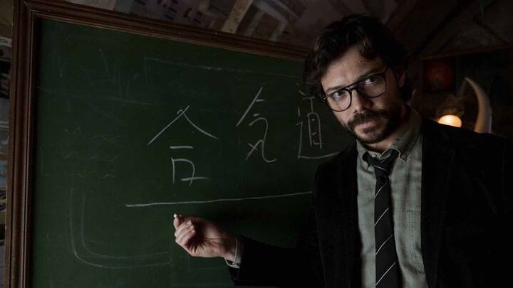 Popular Spanish actor Alvaro Morte, who gained worldwide recognition with Netflix’s heist series ‘Money Heist’, is a cancer survivor. The actor is extremely appreciated for portraying the role of Sergio Marquina aka The Profesor in ‘Money Heist’ with utmost perfection. (Image courtesy - @alvaromorte/Instagram)