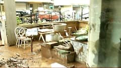 पूर ओसरल्यानंतरची महाडची दुरावस्था, सर्वत्र चिखलाचं साम्राज्य, पुरानं सर्व नेलं, खायचं प्यायचं काय?