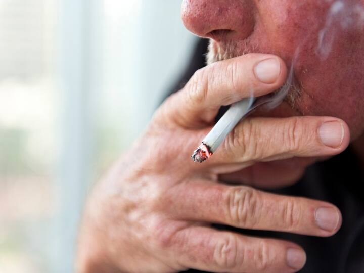 अब वर्क फ्रॉम होम के दौरान भी नहीं पी सकते हैं सिगरेट, इस कंपनी ने कर्मचारियों के लिए बनाए नए नियम