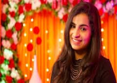 Shivangi | கோல்டன் பட்டனுடன் க்யூட் ஸ்மைல் : ஷிவாங்கி போட்ட இன்ஸ்டா ஸ்டோரி போஸ்ட்..!