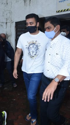 নজরে ১২ লক্ষ ডলারে ১২১টি ভিডিও বিক্রির লেনদেন, ২৭ জুলাই পর্যন্ত পুলিশি হেফাজতে রাজ