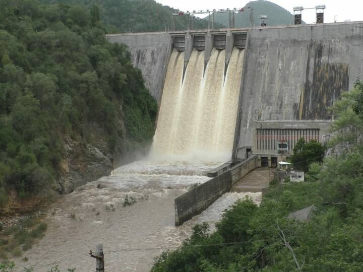 கோவை : நிரம்பும் பில்லூர் அணை.. பவானி ஆற்றங்கரையோர மக்களுக்கு வெள்ள அபாய எச்சரிக்கை..! in coimbatore Filling pillur Dam Flood warning issued for Bhavani riverside residents கோவை : நிரம்பும் பில்லூர் அணை.. பவானி ஆற்றங்கரையோர மக்களுக்கு வெள்ள அபாய எச்சரிக்கை..!