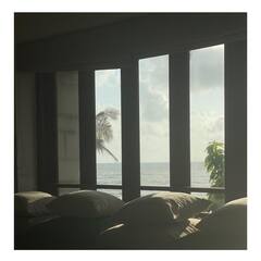 बेहद आलीशान और खूबसूरत है Zoya Akhtar का घर, साफ दिखता है समंदर का नजारा, देखें Inside PHOTOS