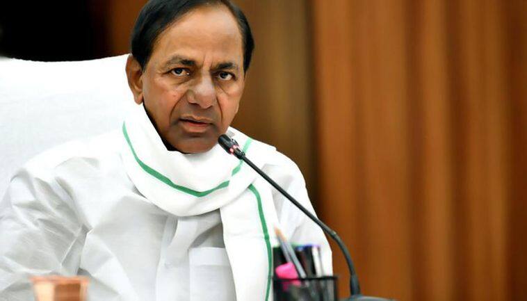 CM KCR Phone Call To Karimnagar District Tanugula MPTC Over Dalit bandhu Scheeme KCR: ఈటలది చిన్న ముచ్చట.. అయ్యేది లే.. పొయ్యేది లే.. మీరైతే రండి