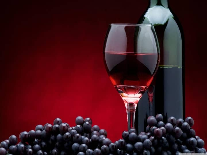 Does drinking wine daily brighten the face ஒயின் குடித்தால் ஒயிட் ஆகலாம் என்பது உண்மையா? வெயிட்... இது தான் ரைட்!