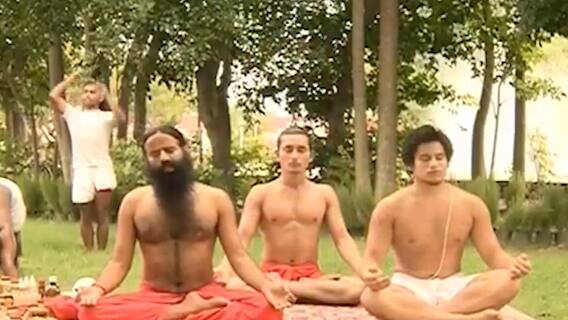 યોગ ભગાવે રોગઃ યુવાનો આત્મબળ વધારવા અને રોગને દૂર રાખવા કરો આટલું