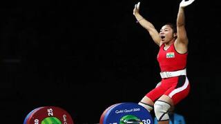 mirabai chanu wins medal : 'அம்மாவுக்கு நன்றி...நாட்டுக்கு அர்ப்பணிக்கிறேன்' - வெள்ளிமகள் மீராபாய் சானு
