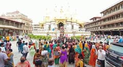 ગુરુપૂર્ણિમાને લઈ રાજ્યના યાત્રાધામોમાં ઉમટ્યા ભક્તો, જુઓ ક્યાં કેવો જોવા મળ્યો માહોલ?