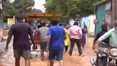 सांगलीत कृष्णा नदीचं पाणी जवळील गावात शिरण्यास सुरुवात, हरिपूर रोडवर अनेक घरांमध्ये पाणीच पाणी