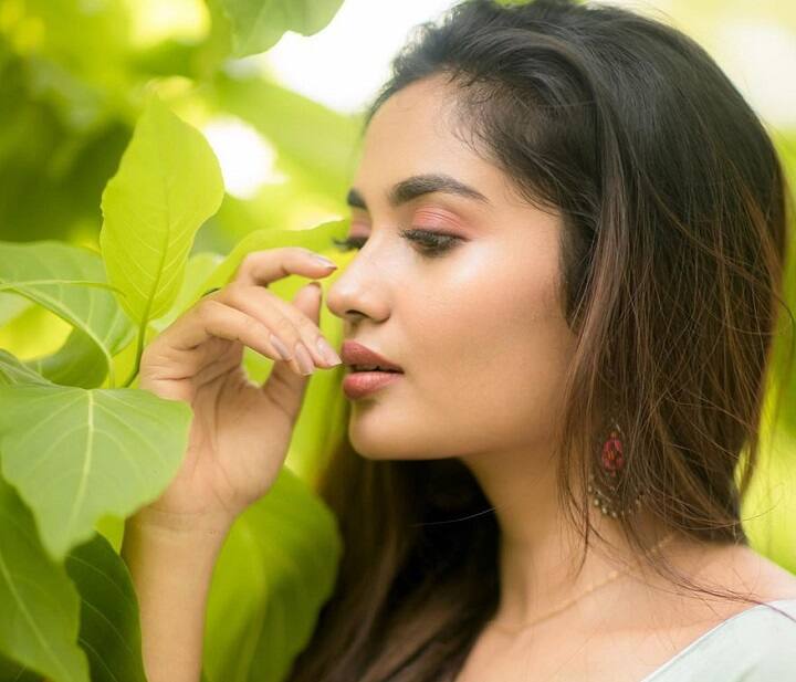 மழையில் நனைஞ்ச காத்த போல மனச நீயும் நனைச்சுப்புட்ட