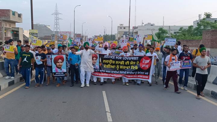 ਬਰਨਾਲਾ ਦੇ ਬਹੁ ਚਰਚਿਤ ਲਵਪ੍ਰੀਤ ਸਿੰਘ ਖ਼ੁਦਕੁਸ਼ੀ ਮਾਮਲੇ ਵਿੱਚ ਬਰਨਾਲਾ ਵਿੱਚ ਵੱਖ-ਵੱਖ ਜੱਥੇਬੰਦੀਆਂ ਅਤੇ ਲੋਕਾਂ ਵਲੋਂ ਰੋਸ ਮਾਰਚ ਕੱਢਿਆ ਗਿਆ।