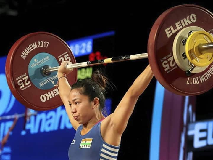 India gets first medal Tokyo Olympics 2020 Mirabai Chanu silver medal weight lifting 49kg category know athlete Mirabai Chanu Profile: விறகு சுமந்த மணிப்பூர் பெண்... இந்தியாவின் வெள்ளியை சுமக்கிறார்! வாரே வா... மீராபாய் சானு!