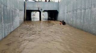 Gujarat Rajkot Heavy rains : ગોંડલમાં ધોધમાર 5 ઇંચ વરસાદથી જ્યાં જુઓ ત્યાં પાણી જ પાણી, અંડરપાસ પાણીમાં ગરકાવ