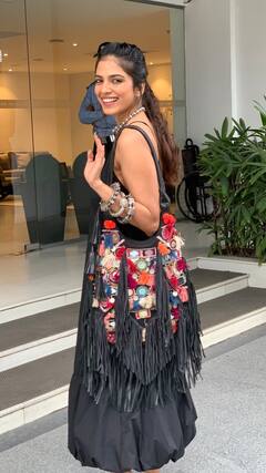 Malavika Mohanan pics: மாளவிகா..மாளவிகா..மனம் பறித்தாள் மாளவிகா..!