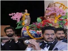 Inside Videos: कजिन की शादी में डोली उठाए नजर आए विक्की कौशल, विदाई का वीडियो कर देगा आपको भी इमोशनल