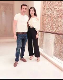 ਬੇਹੱਦ ਖੂਬਸੂਰਤ ਹੈ ਗੌਤਮ ਗੰਭੀਰ ਦੀ ਪਤਨੀ, ਰਾਇਲ ਫੈਮਿਲੀ ਨਾਲ ਰੱਖਦੀ ਸਬੰਧ, ਖੂਬਸੂਰਤੀ ਅੱਗੇ ਹੀਰੋਇਨਾਂ ਵੀ ਫੇਲ੍ਹ