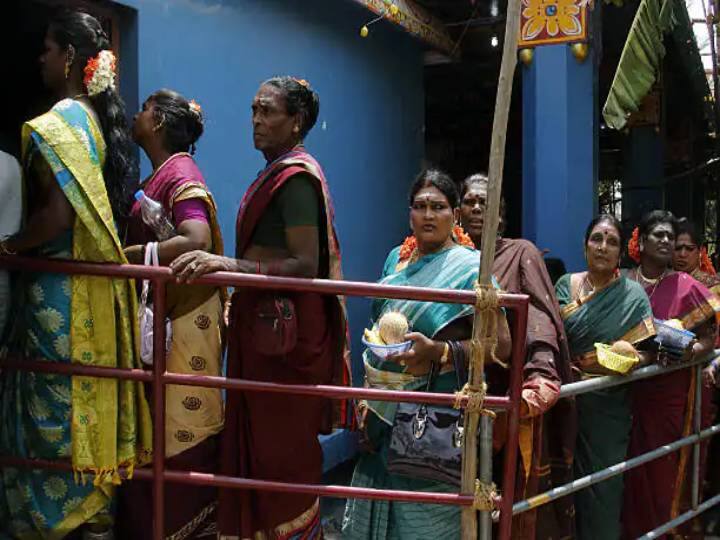Dindugal District Special Camps Issuing Identity Cards Transgender people Dindugal Special Camp: மாற்றுப் பாலினத்தவருக்கு அடையாள அட்டை - திண்டுக்கல் மாவட்டத்தில்  சிறப்பு முகாம்..!