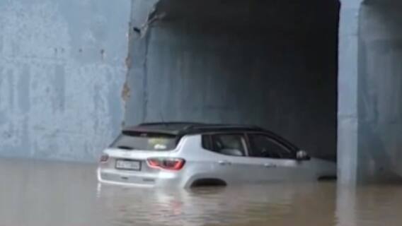 રાજકોટના ગોંડલમાં શનિવારે અનરાધાર વરસાદ, ઠેર-ઠેર ઘૂંટણસમા પાણી ભરાયા