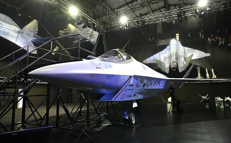 Russia tempts India with fifth generation checkmate fighter, know in details Russia Checkmate Fighter: 'చెక్​మేట్'.. ధర చౌక.. జెట్ కేక!