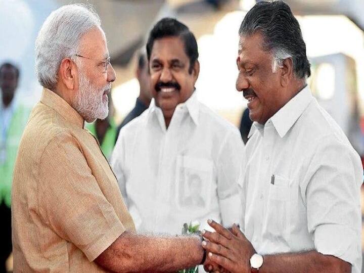 OPS, EPS meet the Prime Minister separately டெல்லியில் பிரதமர் மோடியுடன் ஓபிஎஸ், ஈபிஎஸ் சந்திப்பு..!