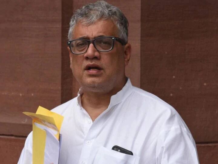 TMC’s Derek O'Brien hits out at Modi govt over Pegasus row, know in details Pegasus Row Update:পেগাসাস থেকে রেহাই পায়নি সেনাও, কেন্দ্রের বিরুদ্ধে অভিযোগ ডেরেক ও’ ব্রায়েনের