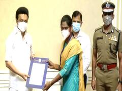 தடைக்கற்களை படிக்கற்களாக மாற்றிய திருநங்கை சிவன்யா; பணி நியமனம் வழங்கிய முதல்வர்..!