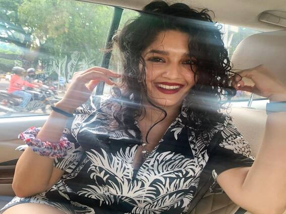 Actress Ritika singh Pics | உன் அழகினை பாட என் தமிழ்மொழி போதாது - ரித்திகா சிங் ஆல்பம் Actress Ritika singh Pics | உன் அழகினை பாட என் தமிழ்மொழி போதாது - ரித்திகா சிங் ஆல்பம்