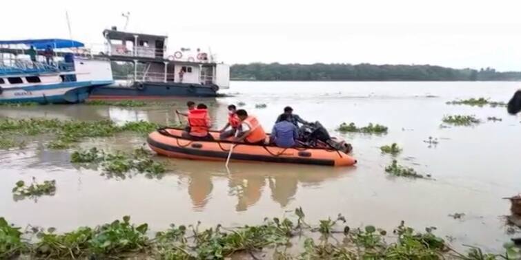 Bhadreswar young man Unemployment, insults of neighbors! young man committed suicide by jumping into the Ganges due to mental depression কর্মহীনতা, প্রতিবেশীদের কটূক্তি! মানসিক অবসাদে গঙ্গায় ঝাঁপ দিয়ে আত্মহত্যা যুবকের