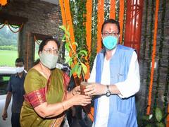 पुष्कर सिंह धामी ने सीएम हाउस में किया 'गृहप्रवेश', यहां रहने वाला कोई मुख्यमंत्री पूरा नहीं कर सका है कार्यकाल